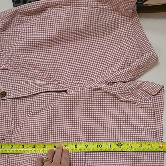Old Navy High-Rise Everyday Short mauve/white seersucker size 10 - Picture 6 of 7